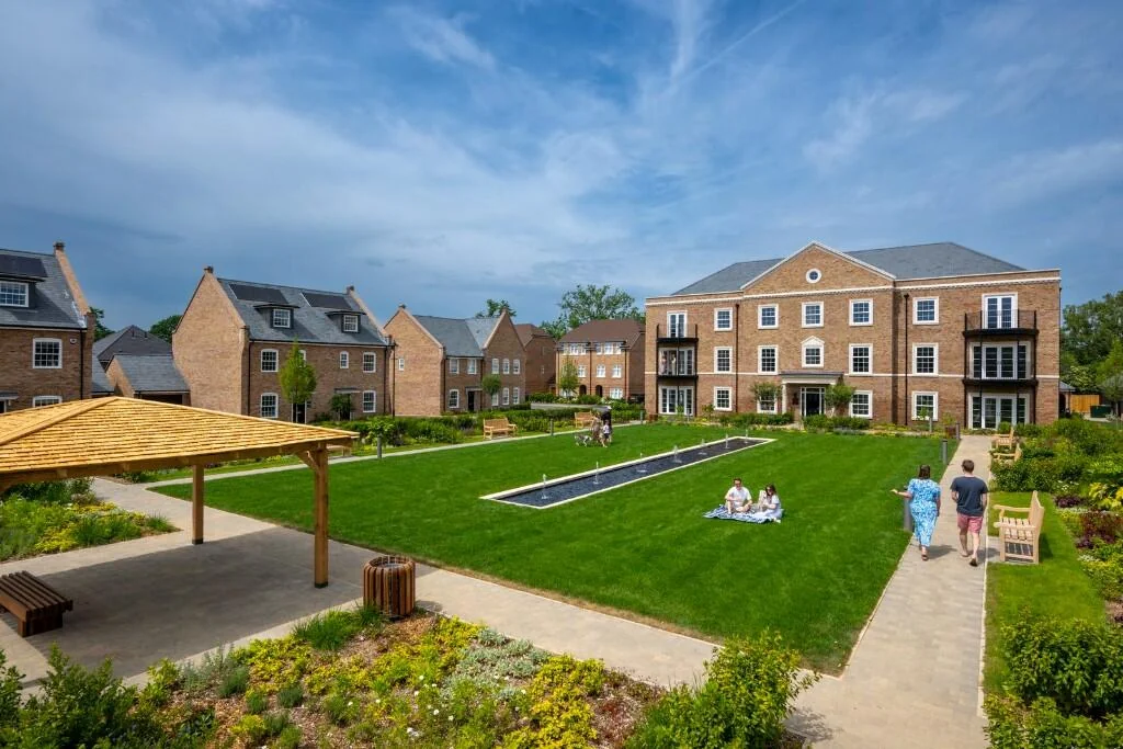 Apartamento en Surrey, Reino Unido, 1 019 m² - imagen 4