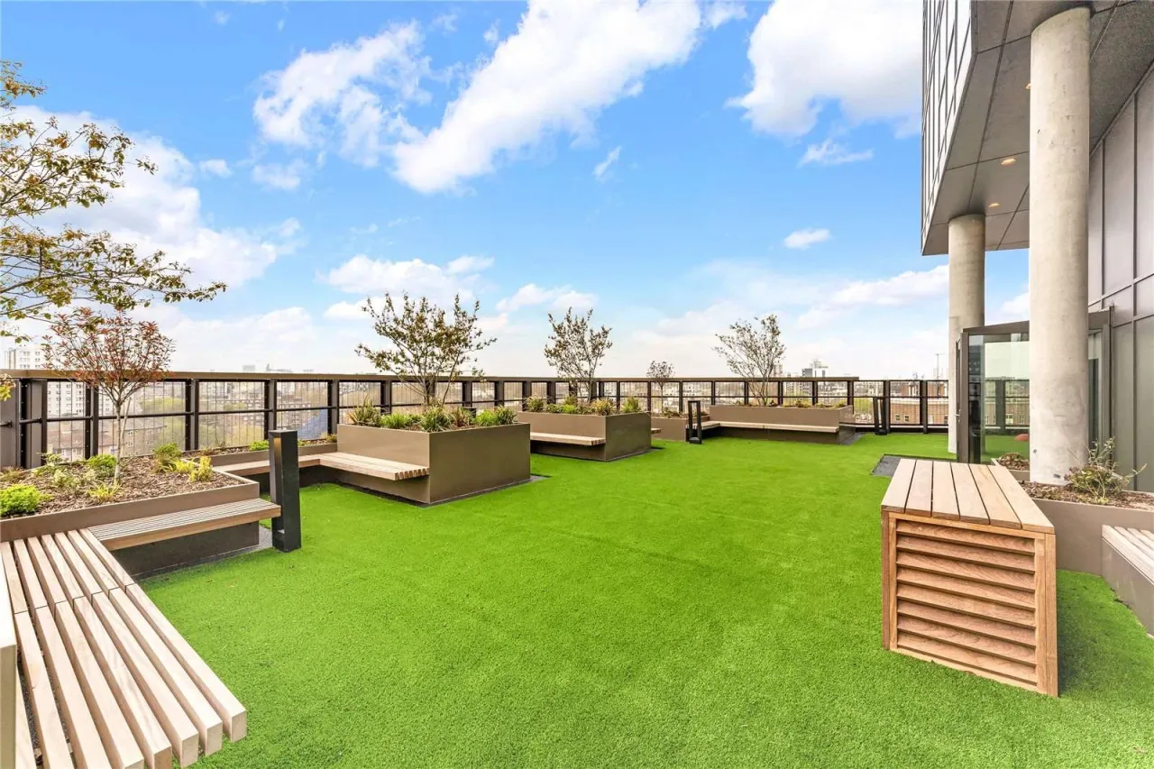 Flat Canary Wharf, United Kingdom, 1 530 m² - picture 4