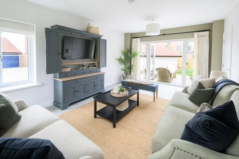 House Tonbridge, United Kingdom, 2 239 m² - picture 8