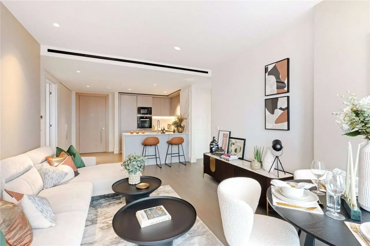 Apartment in Liverpool, United Kingdom, 618 m² - picture 10