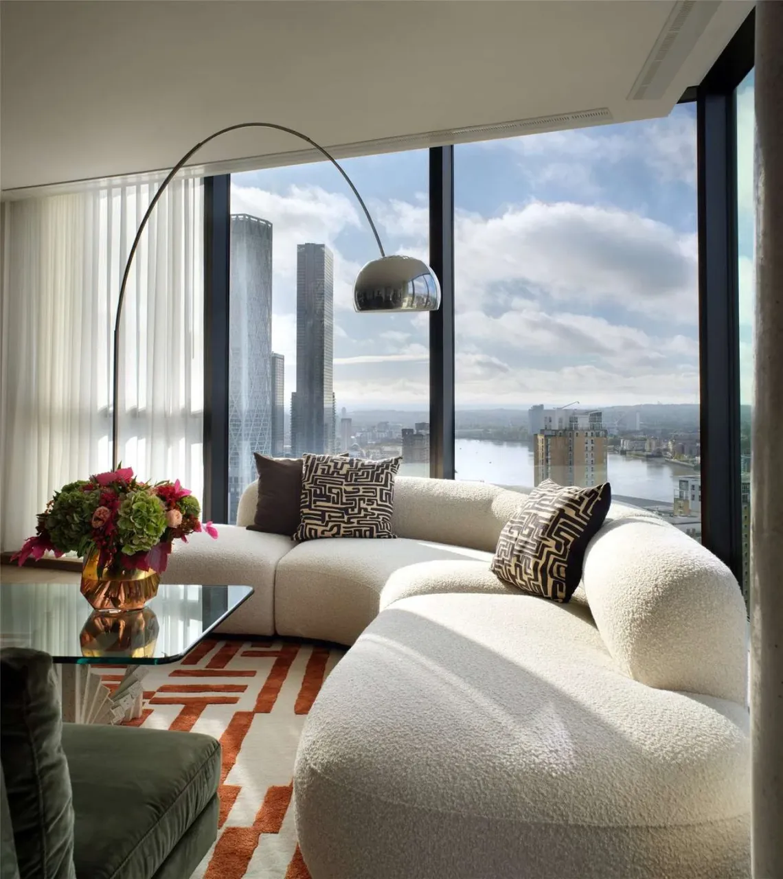 Flat Canary Wharf, United Kingdom, 1 530 m² - picture 10
