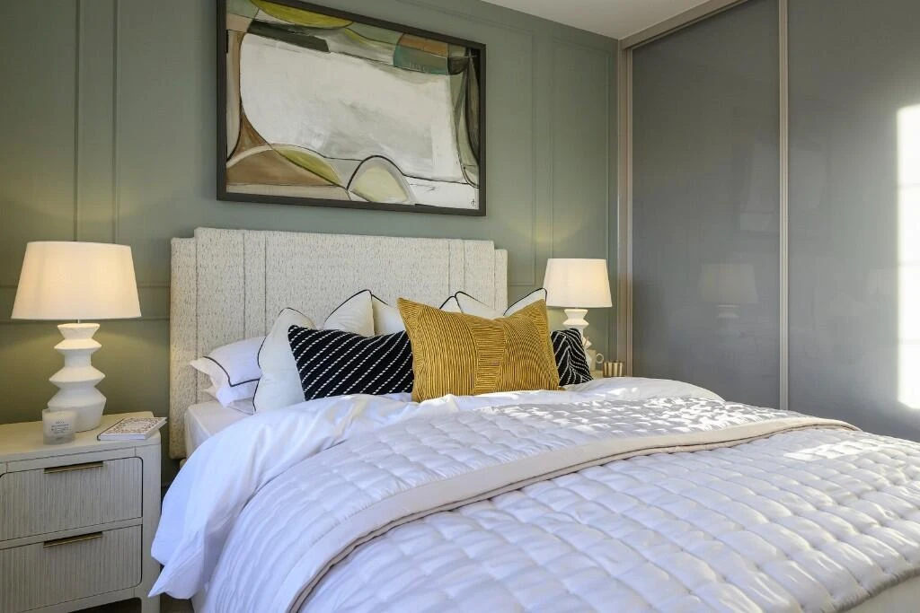 House Crookham Village, United Kingdom, 851 m² - picture 11