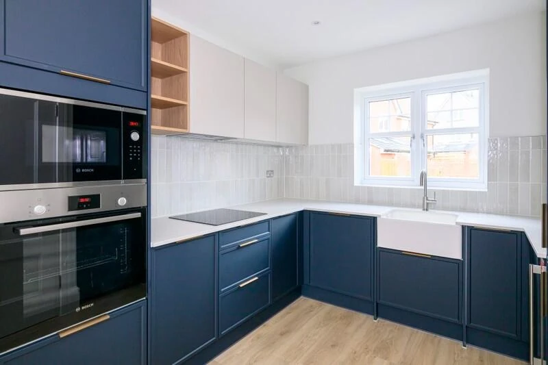 Casa Crookham Village, Reino Unido, 1 543 m² - imagen 11