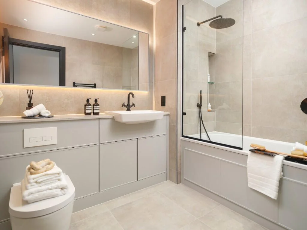 Casa Enfield, Reino Unido, 2 403 m² - imagen 13