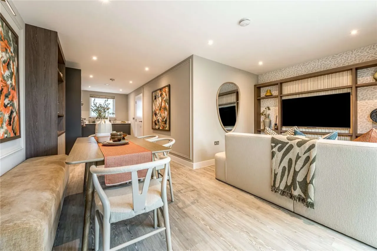 Townhouse Tottenham, United Kingdom, 1 310 m² - picture 13