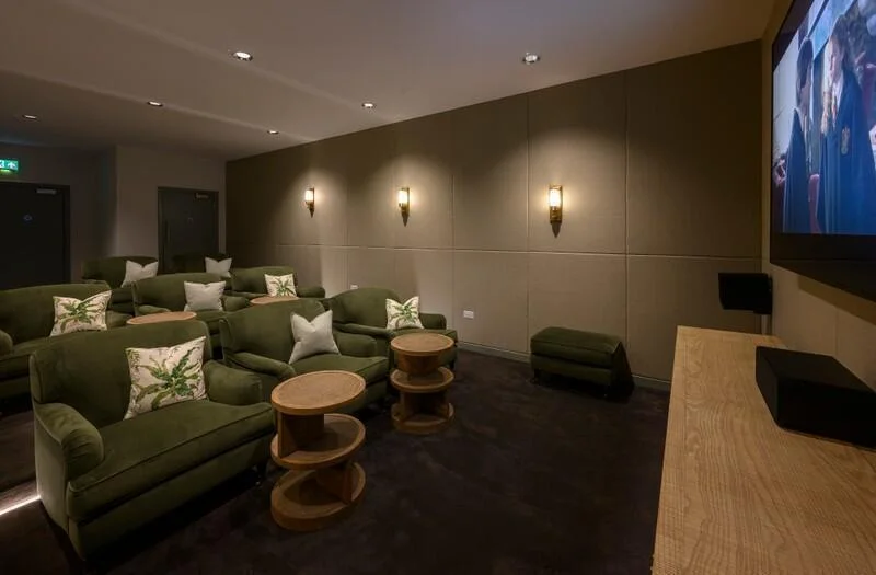 House Tonbridge, United Kingdom, 2 239 m² - picture 14