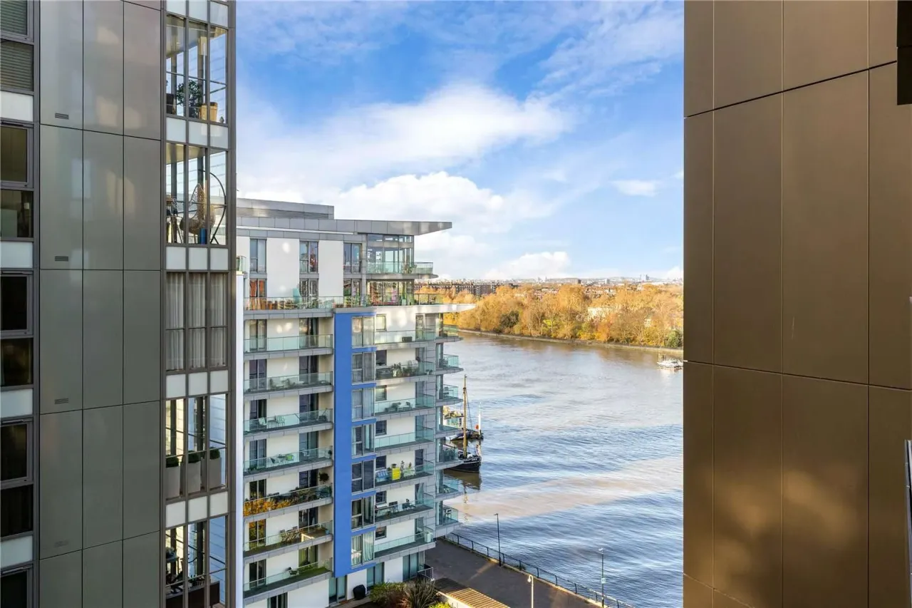 Apartment in Wandsworth, United Kingdom, 866 m² - picture 16