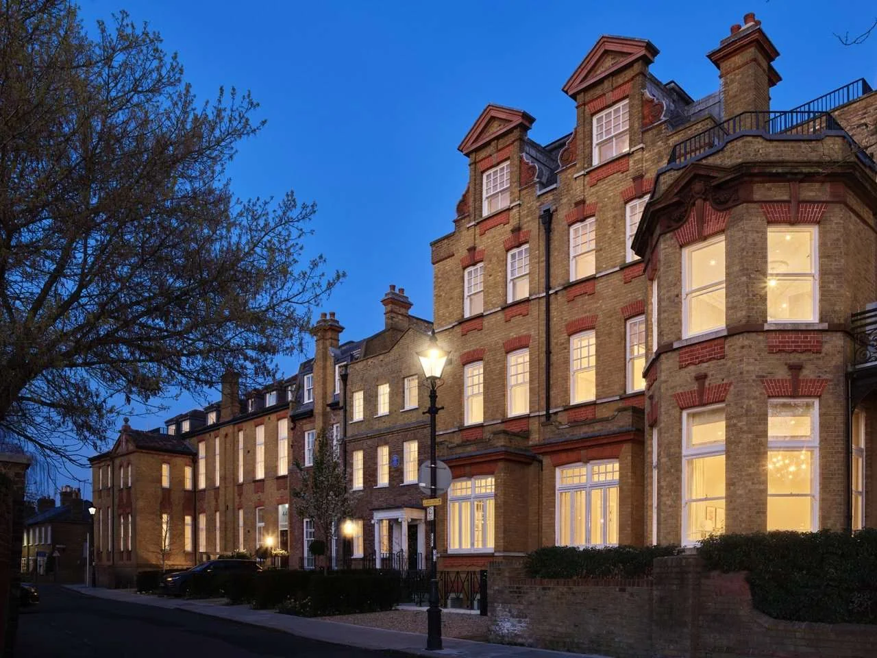 Apartment in Richmond, United Kingdom - picture 16