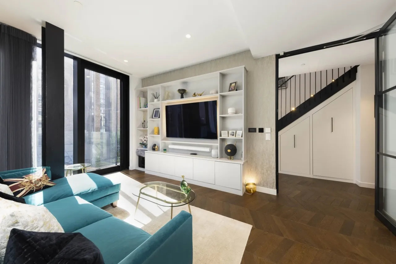 Flat Battersea, United Kingdom, 2 239 m² - picture 13