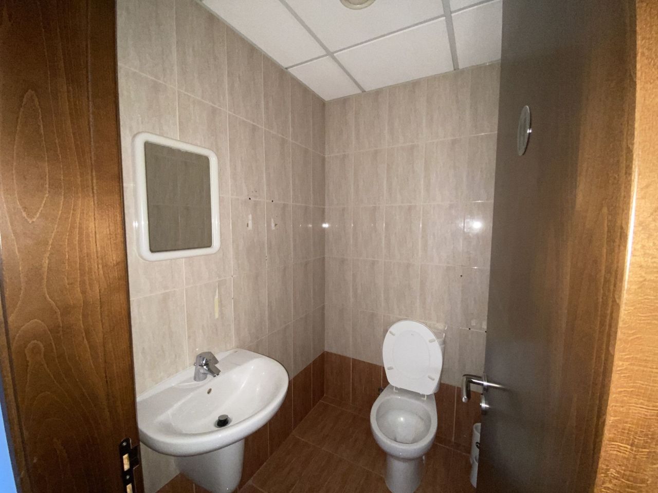 Ufficio a Paphos, Cipro, 135 m² - foto 6
