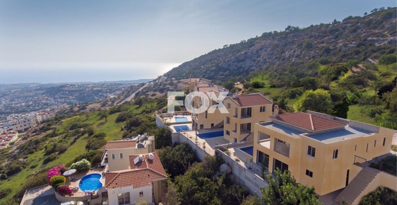 House in Peyia, Cyprus, 237 m² - picture 11