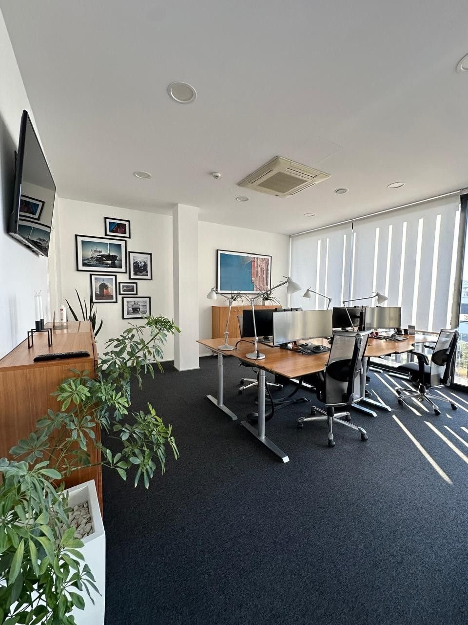 Office in Limassol, Cyprus, 225 m² - picture 3
