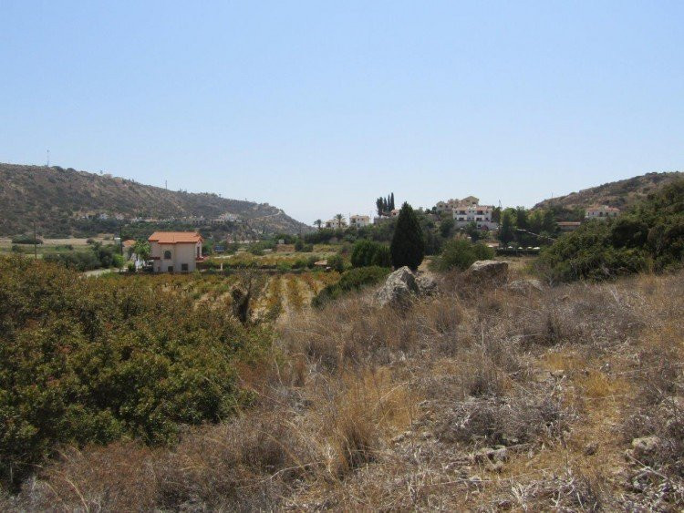 Land in Pissouri, Cyprus, 9 458 m² - picture 3