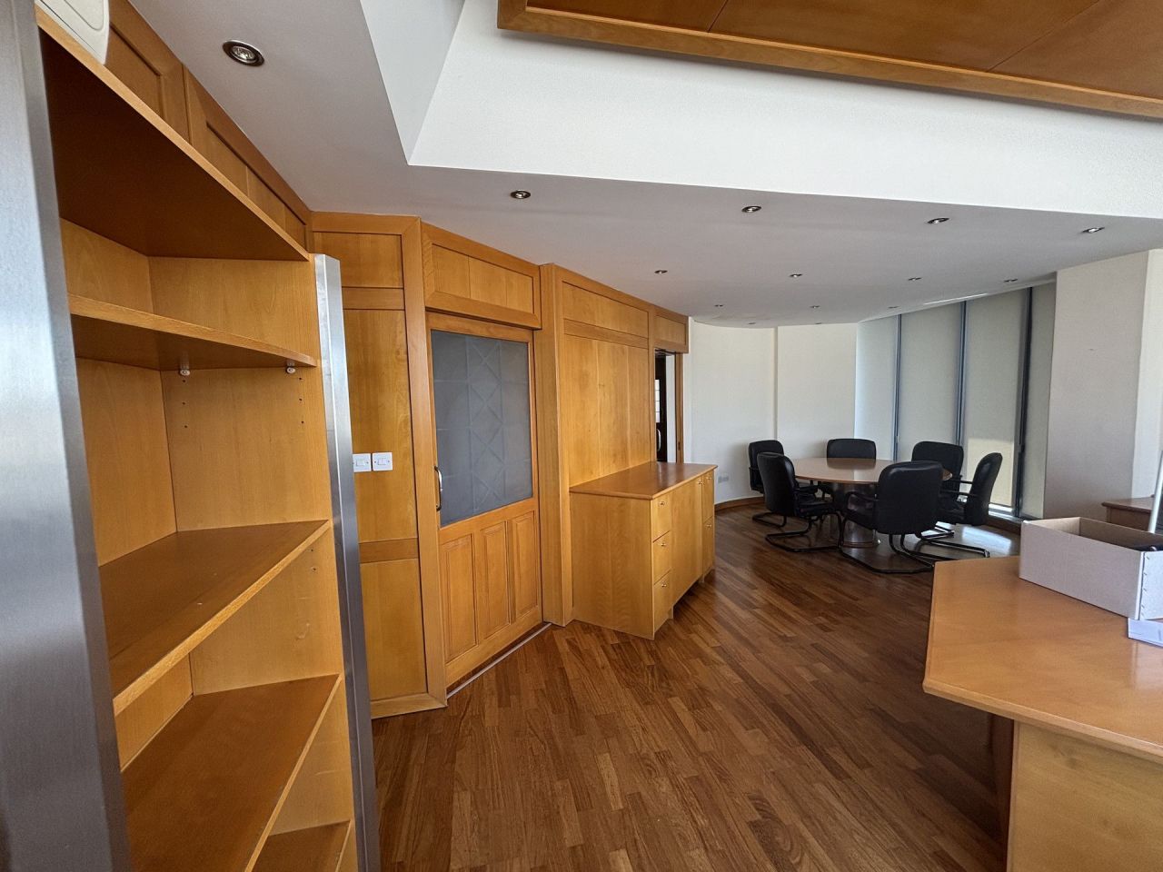 Oficina en Limasol, Chipre, 200 m² - imagen 6
