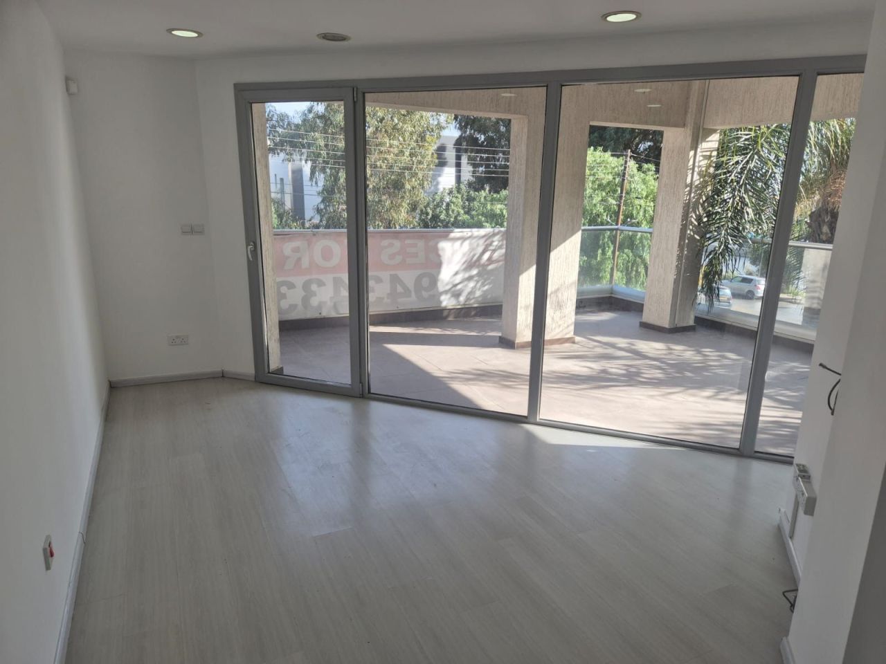 Oficina en Limasol, Chipre, 230 m² - imagen 8