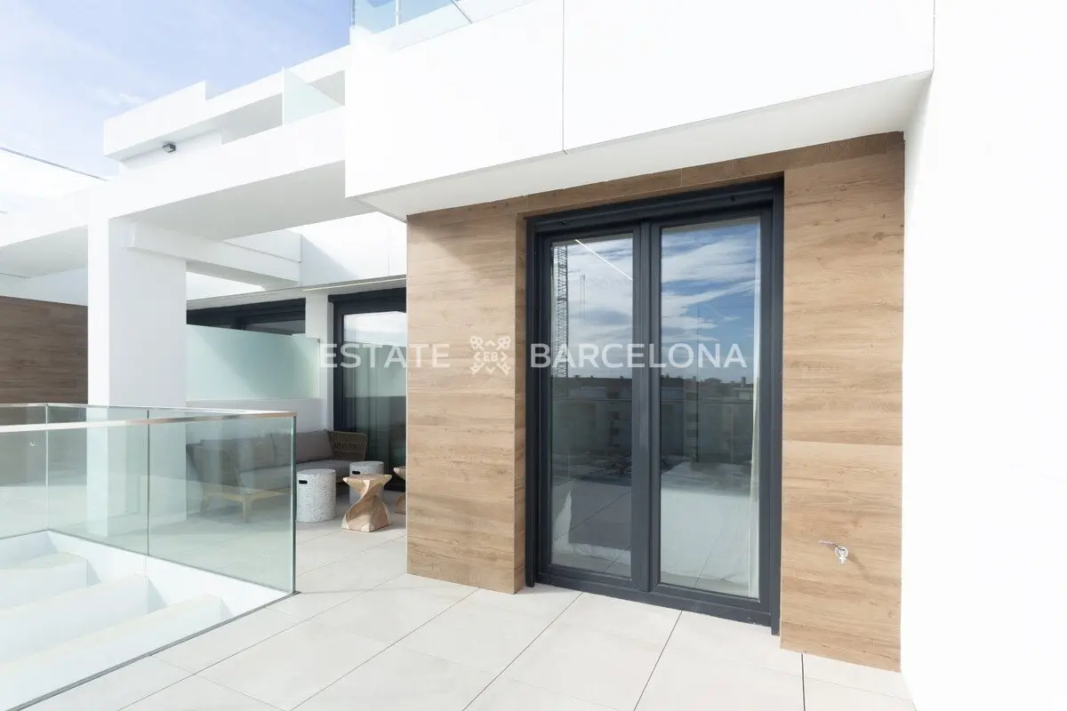 Appartement à Dénia, Espagne, 77 m² - image 12