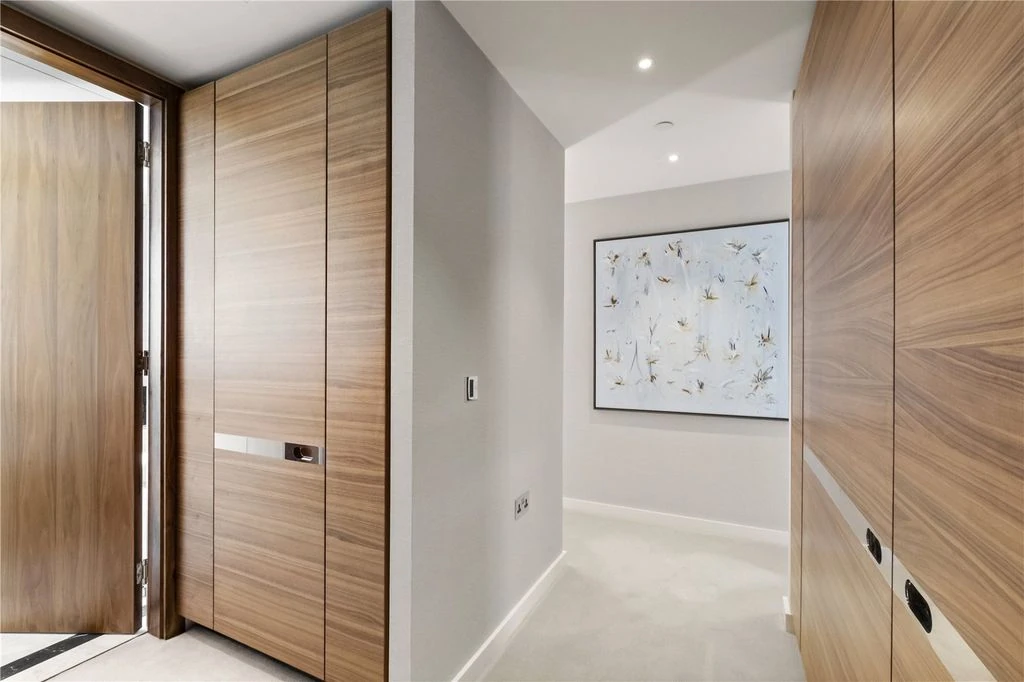 Wohnung in London, Großbritannien, 193 m² - Foto 1
