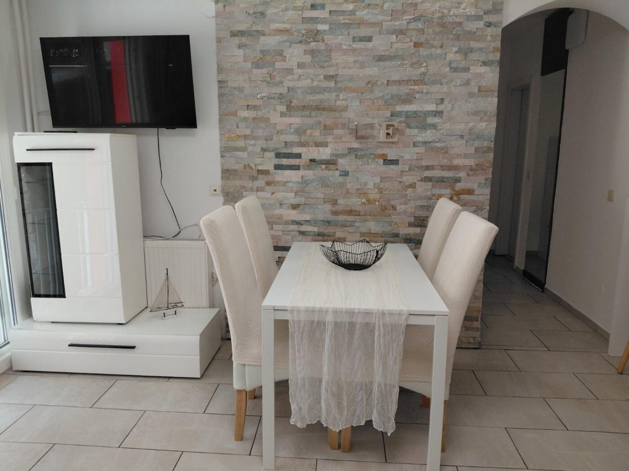 Flat in Portoroz, Slovenia, 38 m² - picture 5