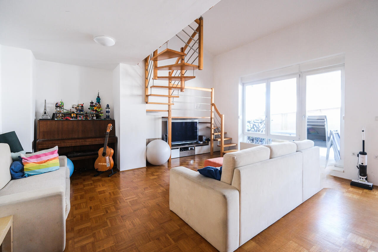 Flat in Ljubljana, Slovenia, 140 m² - picture 8
