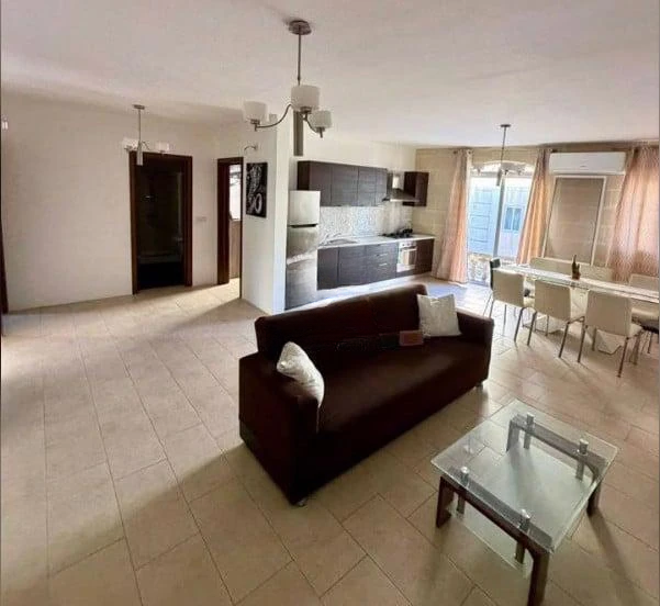 Wohnung in San Lawrenz, Malta, 100 m² - Foto 1