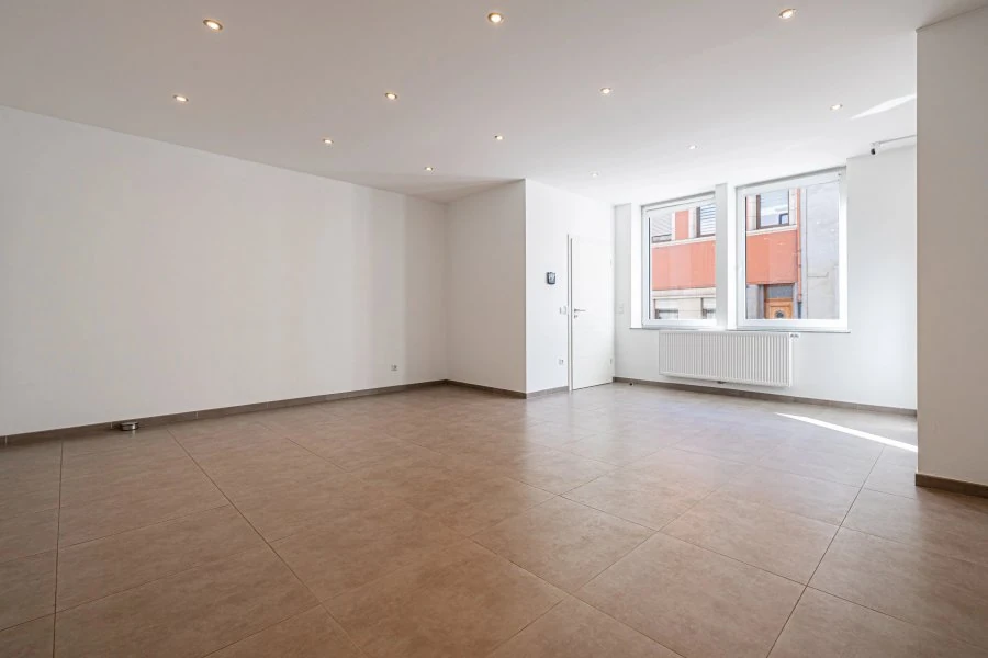 Flat in Luxembourg, Luxembourg, 180 m² - picture 3