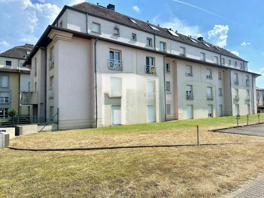 Flat in Luxembourg, Luxembourg, 93 m² - picture 1