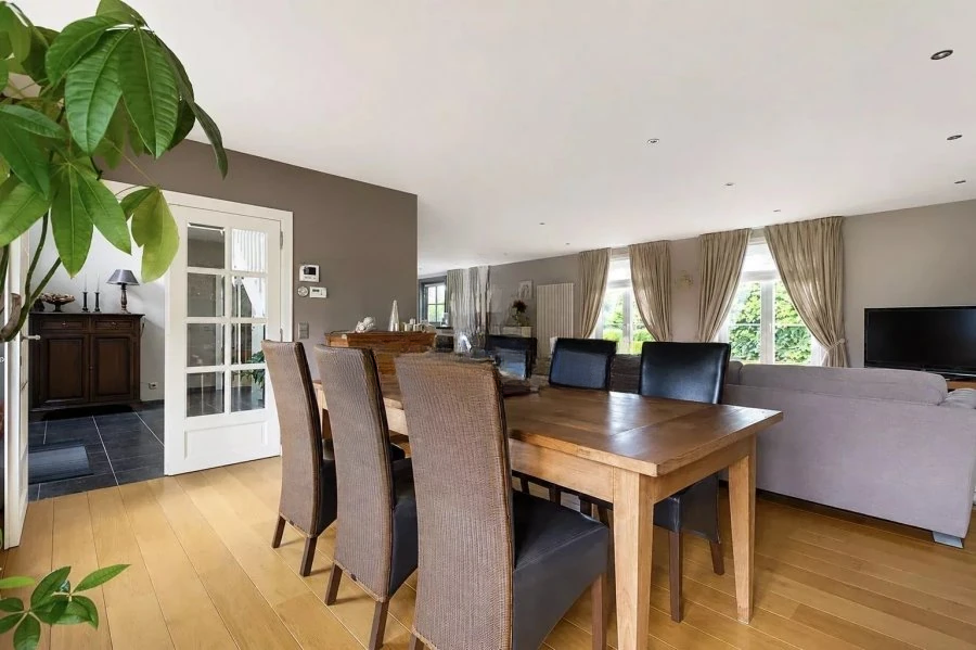 Casa en Luxemburgo, Luxemburgo, 302 m² - imagen 2