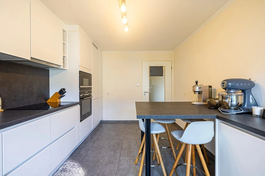 Flat in Luxembourg, Luxembourg, 87 m² - picture 4