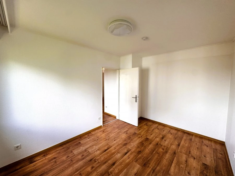 Flat in Luxembourg, Luxembourg, 45 m² - picture 7