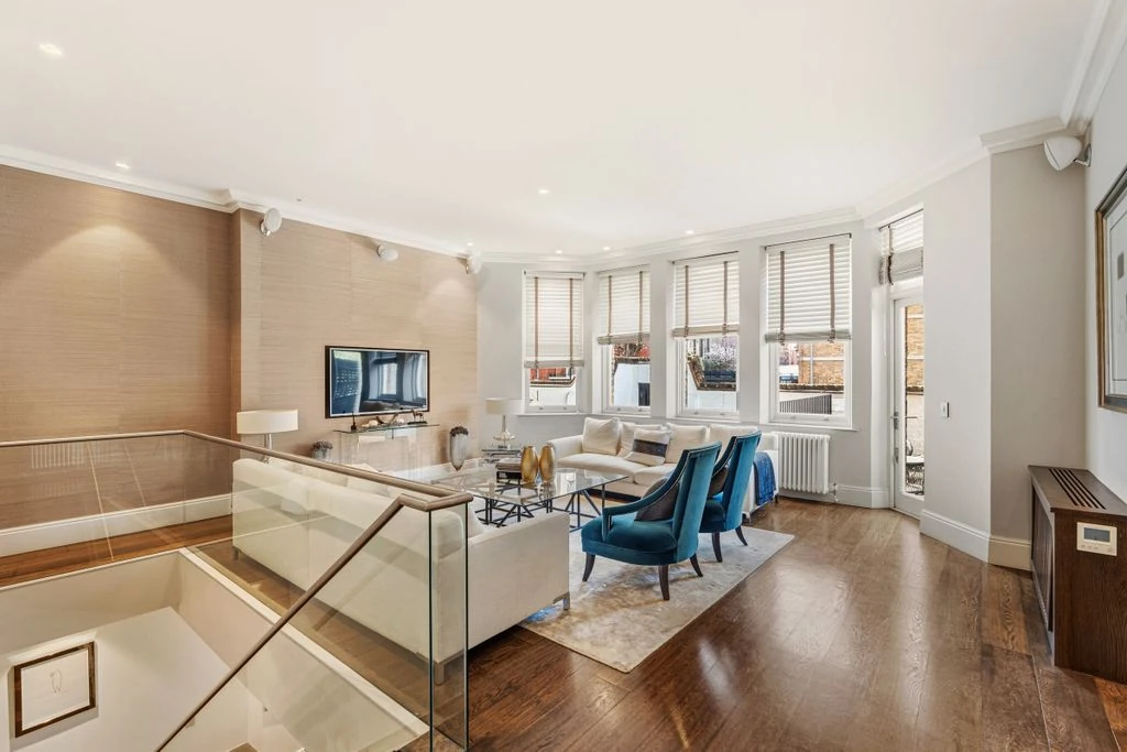 Wohnung in London, Großbritannien, 199 m² - Foto 12