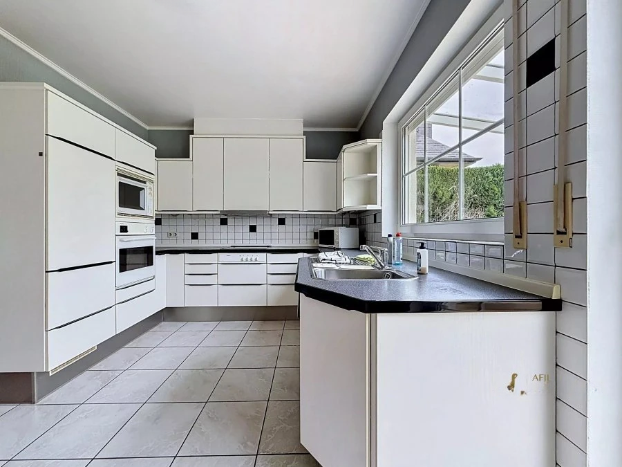 Maison au Luxembourg, Luxembourg, 299 m² - image 7