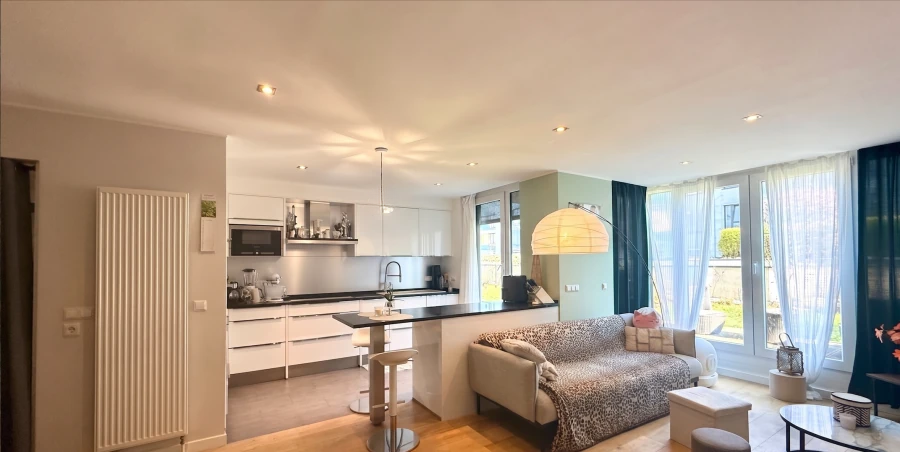 Flat in Luxembourg, Luxembourg, 81 m² - picture 1