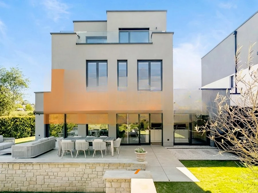 Casa en Luxemburgo, Luxemburgo, 383 m² - imagen 1