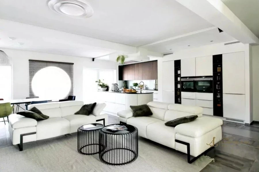 Casa en Luxemburgo, Luxemburgo, 290 m² - imagen 2