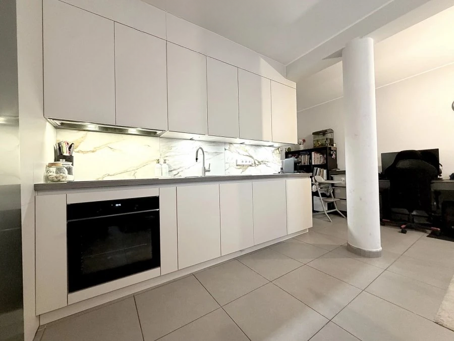 Flat in Luxembourg, Luxembourg, 71 m² - picture 5