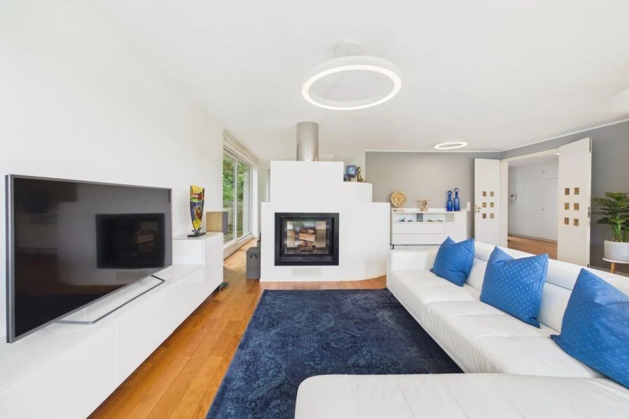 Flat in Luxembourg, Luxembourg, 135 m² - picture 5