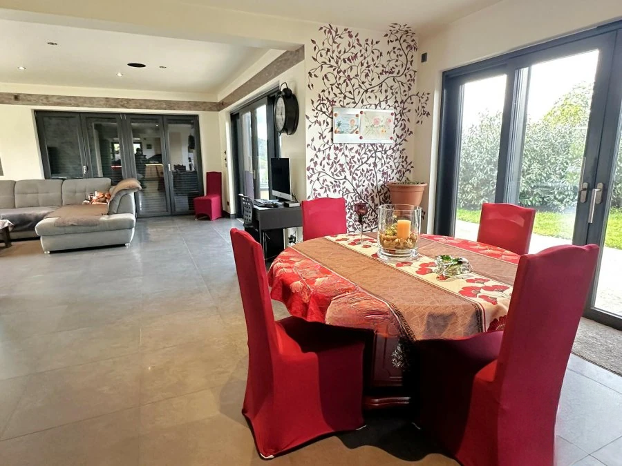 Casa en Diekirch, Luxemburgo, 440 m² - imagen 5
