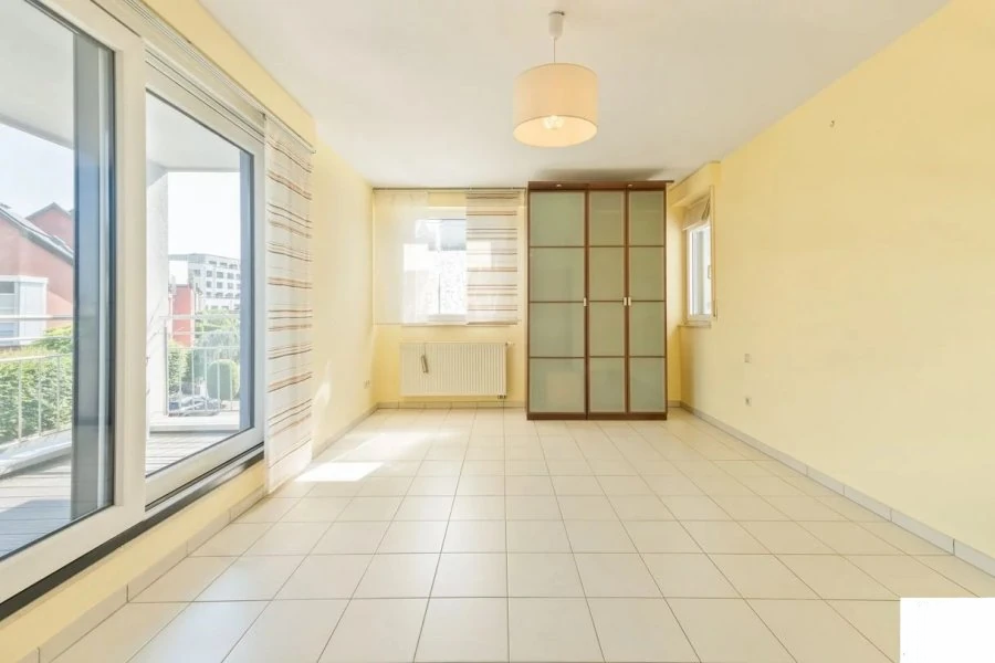 Flat in Luxembourg, Luxembourg, 117 m² - picture 6