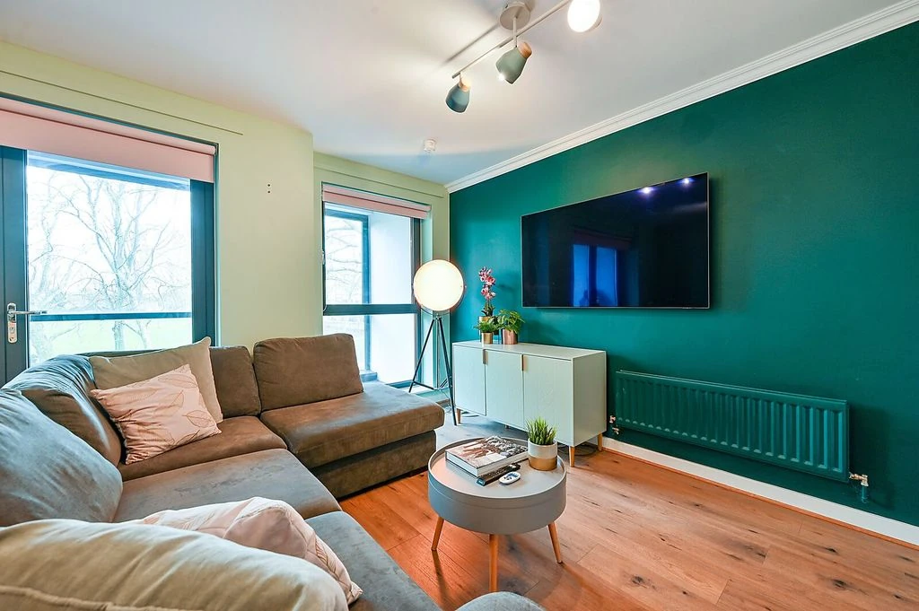 Flat in London, United Kingdom, 55 m² - picture 8