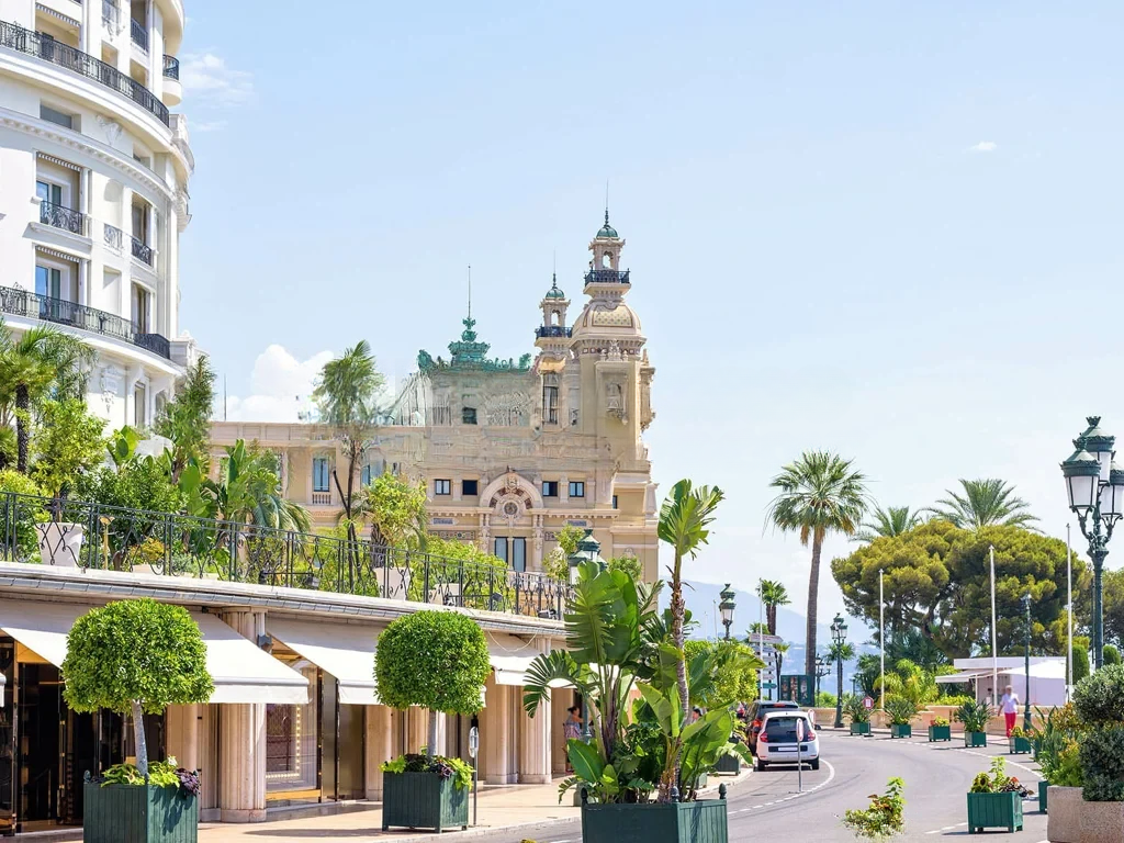 Flat in Monte-Carlo, Monaco, 600 m² - picture 1