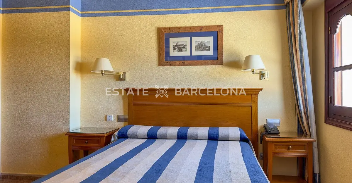 Hôtel à Malaga, Espagne, 2 460 m² - image 10