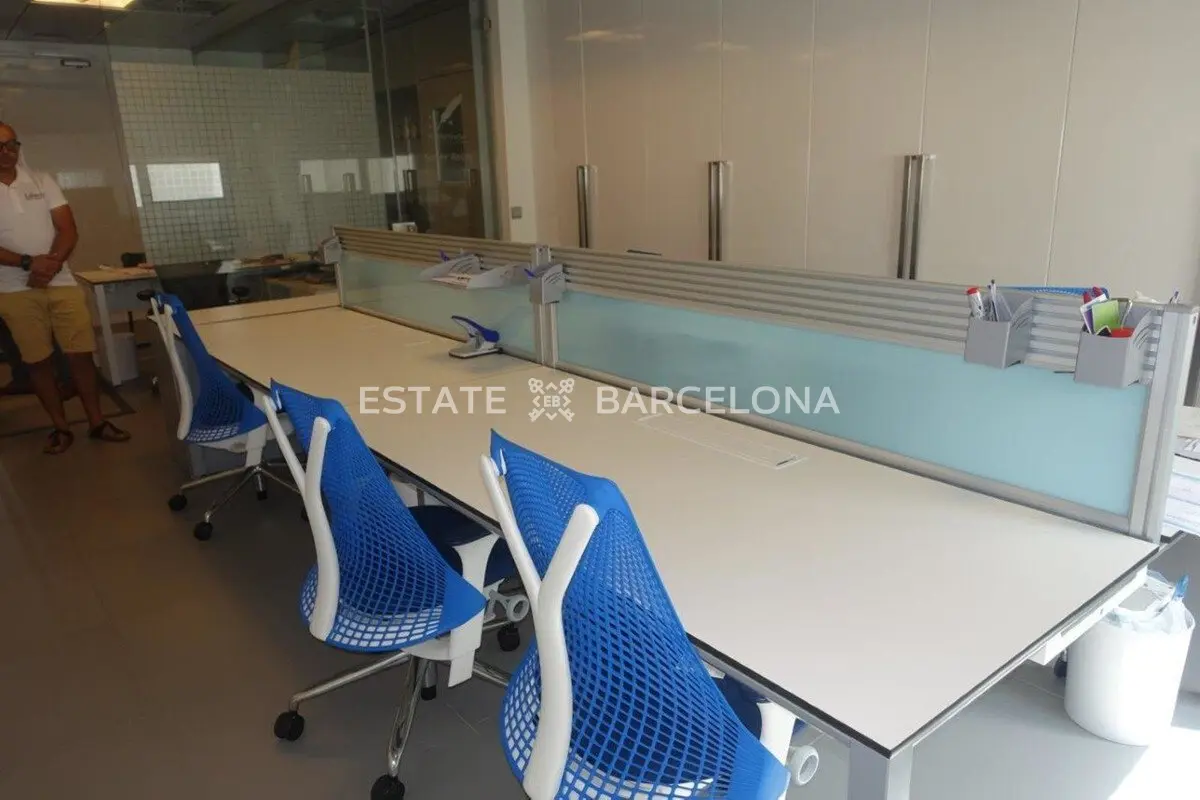 Office in Malaga, Spain, 150 m² - picture 7