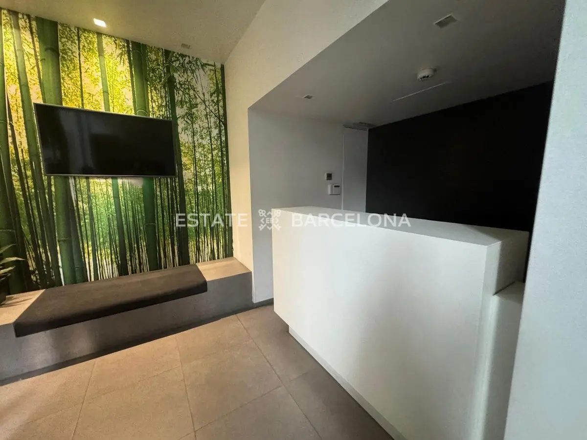 Bureau à Marbella, Espagne, 105 000 m² - image 9