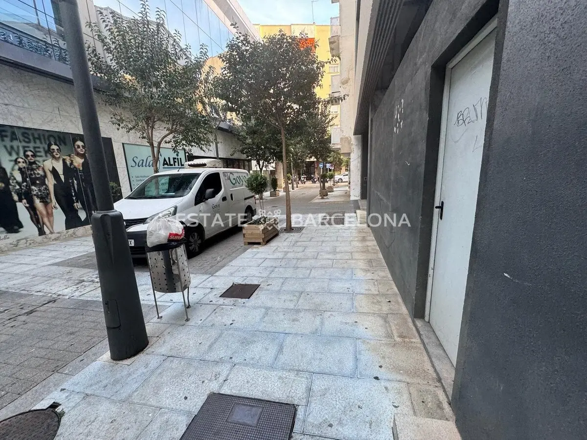 Bureau à Marbella, Espagne, 105 000 m² - image 15