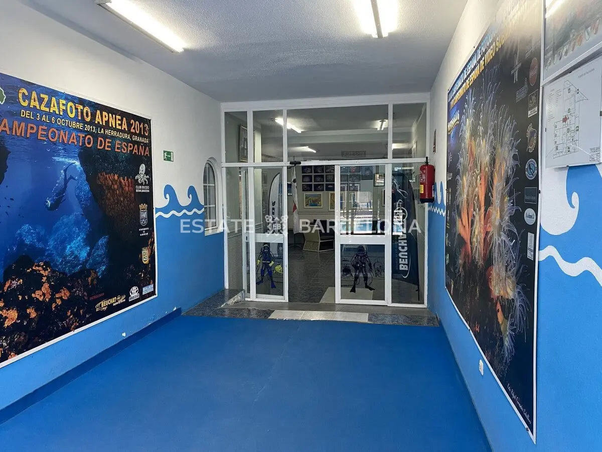 Propiedad comercial en Benalmádena, España, 1 435 m² - imagen 2