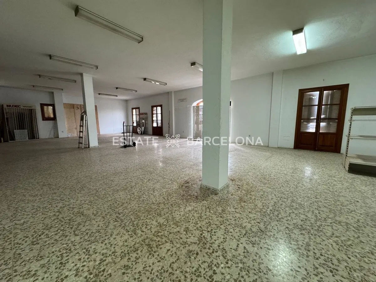 Biens commerciaux à Estepona, Espagne, 786 m² - image 3