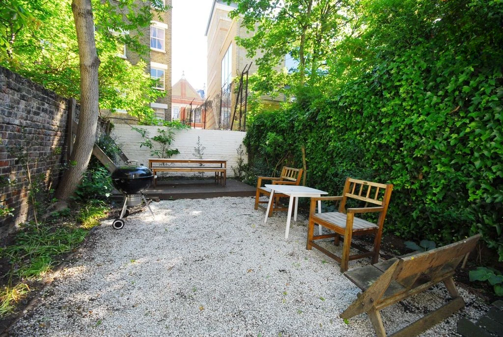 Flat in London, United Kingdom, 30 m² - picture 1