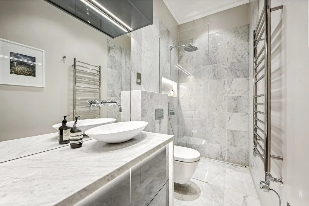 Flat in London, United Kingdom, 79 m² - picture 3