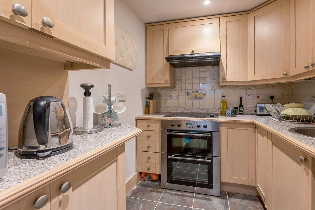 Flat in London, United Kingdom, 59 m² - picture 7