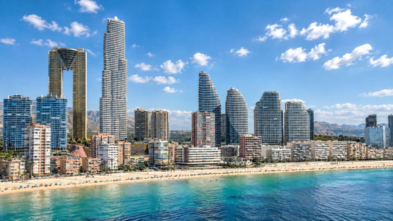 Apartamento en Benidorm, España, 109 m² - imagen 4